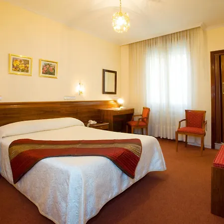 Castilla Hotel 2*