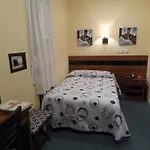 Otel Castilla 2*