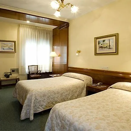 Castilla Hotel 2*